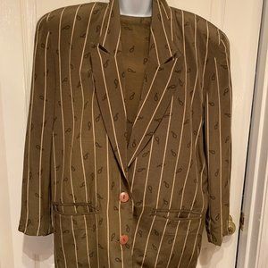 Vintage Ann Taylor 2 piece top and coat 100 % Silk Size 6